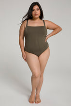 Load image into Gallery viewer, THE CONTOURED BODY | SAGE001