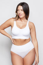 Load image into Gallery viewer, HIGH IMPACT PADDED BRA | WHITE001