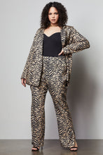 Load image into Gallery viewer, EXEC BLAZER | SAND ZEBRA001