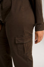 Load image into Gallery viewer, FEMFLIGHT JUMPSUIT | HUNTER001