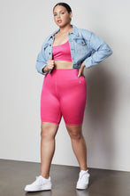 Load image into Gallery viewer, SHINY RIB BIKE SHORT | ELECTRIC PINK001