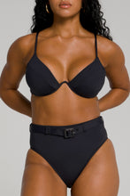 Load image into Gallery viewer, SHOWOFF CURVE TOP | BLACK001