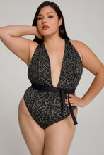 Load image into Gallery viewer, DIP DIVE ONE-PIECE | BLACK001