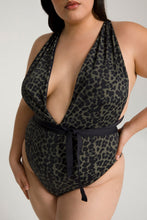 Load image into Gallery viewer, DIP DIVE ONE-PIECE | BLACK001