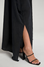 Load image into Gallery viewer, GODDESS ROBE | BLACK001