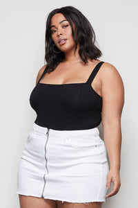THE CONTOURED BODY | BLACK001