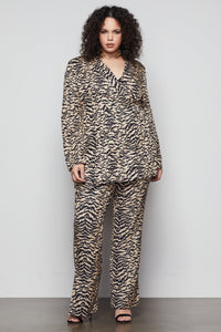 EXEC BLAZER | SAND ZEBRA001