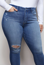 Load image into Gallery viewer, GOOD LEGS CROP | BLUE377
