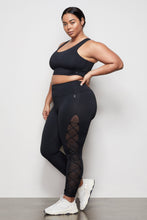 Load image into Gallery viewer, THE CRISS CROSS LEGGING | BLACK001
