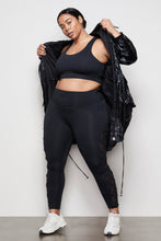 Load image into Gallery viewer, THE CRISS CROSS LEGGING | BLACK001
