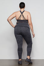 Load image into Gallery viewer, PAINTED CHEETAH LEGGING | PAINTED CHEETAH NIGHT001
