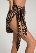 Load image into Gallery viewer, LEG DAZE SARONG | LEOPARD004

