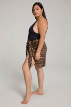 Load image into Gallery viewer, LEG DAZE SARONG | LEOPARD004
